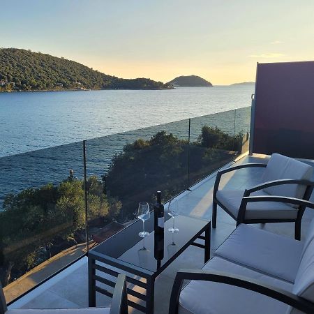 Dragovoda Bay Uble Exterior photo